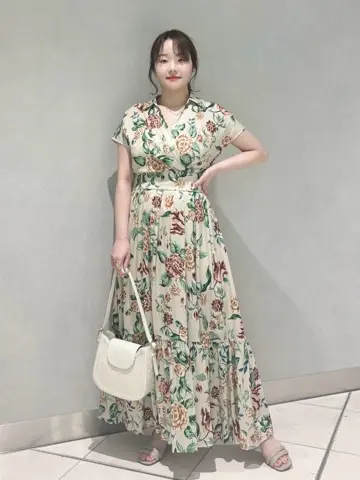 GRACE CONTINENTAL SAYUMI Nagashima コーディネート画像