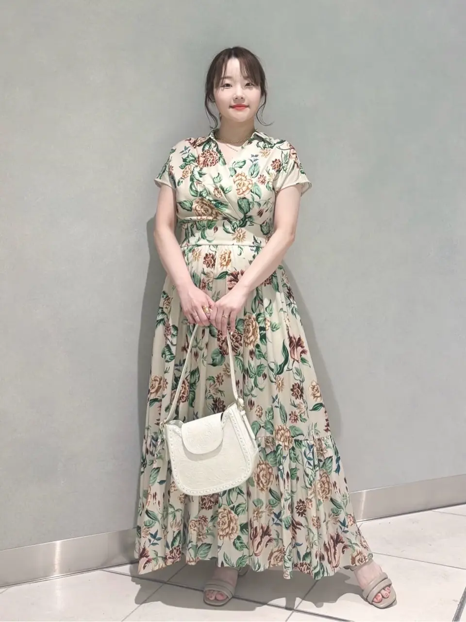 GRACE CONTINENTAL SAYUMI Nagashima コーディネート画像