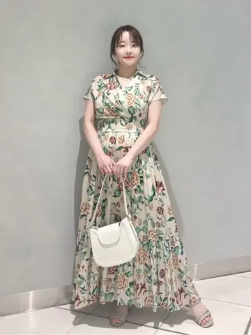 GRACE CONTINENTAL SAYUMI Nagashima コーディネート画像