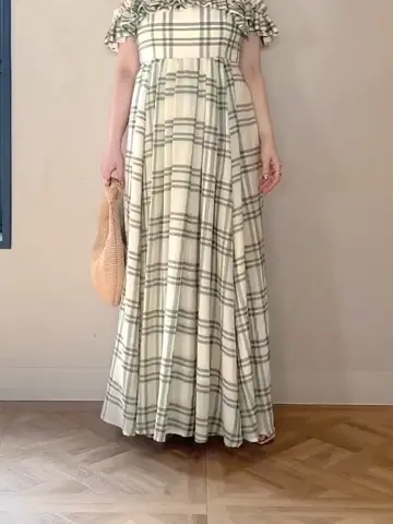 GRACE CONTINENTAL SAYUMI Nagashima コーディネート画像