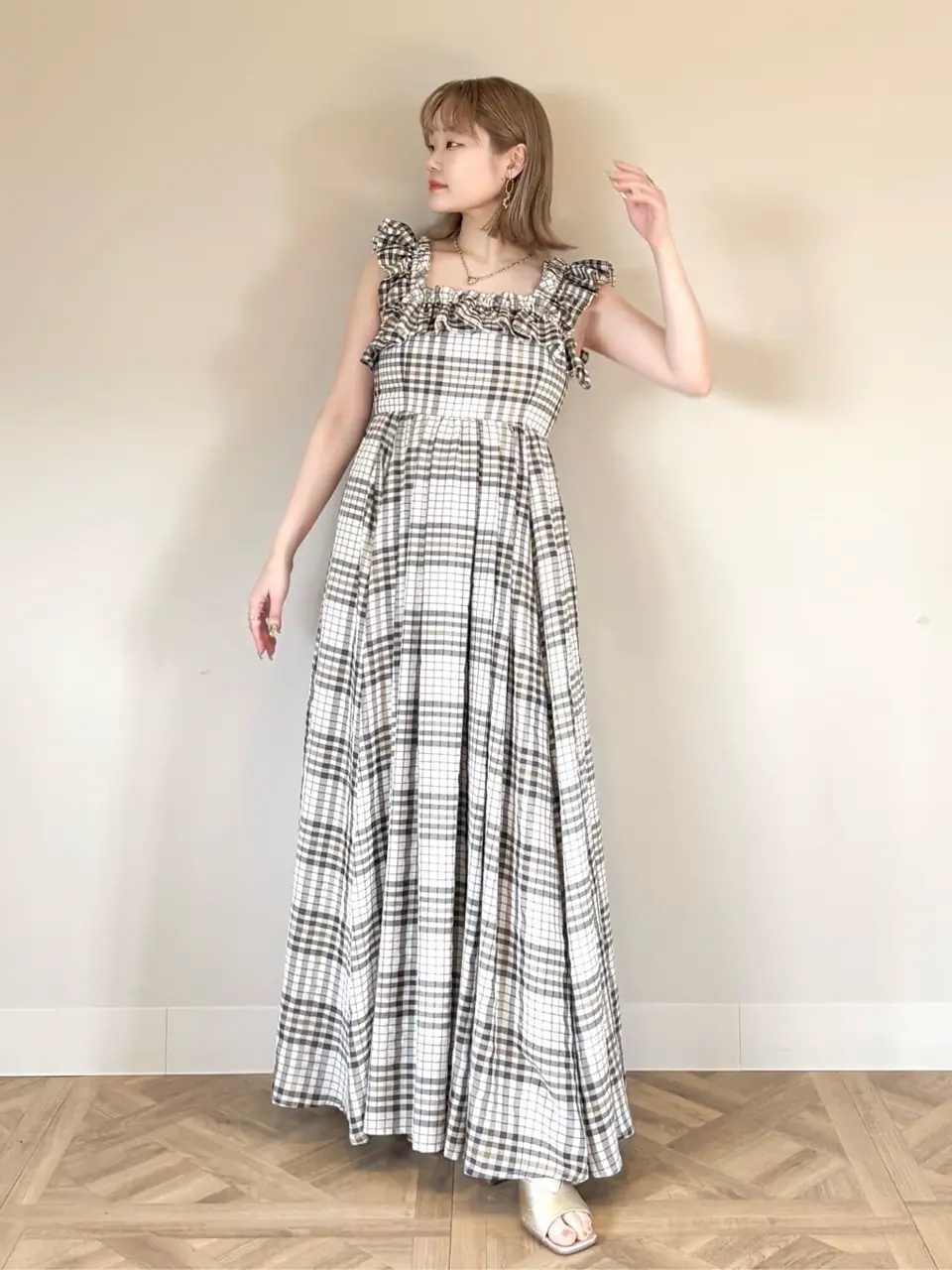 GRACE CONTINENTAL SAYUMI Nagashima コーディネート画像