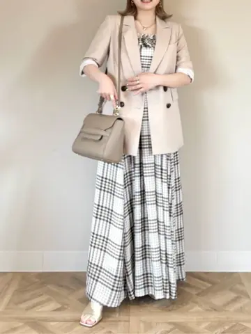 GRACE CONTINENTAL SAYUMI Nagashima コーディネート画像