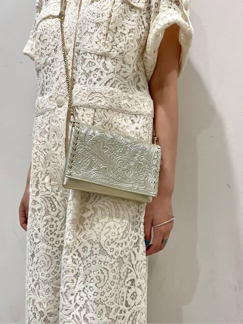 GRACE CONTINENTAL yoshi コーディネート画像