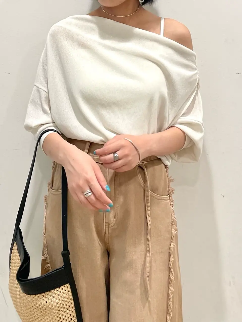 GRACE CONTINENTAL yoshi コーディネート画像