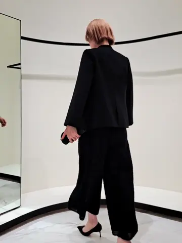 GRACE CONTINENTAL 今野　志保 コーディネート画像