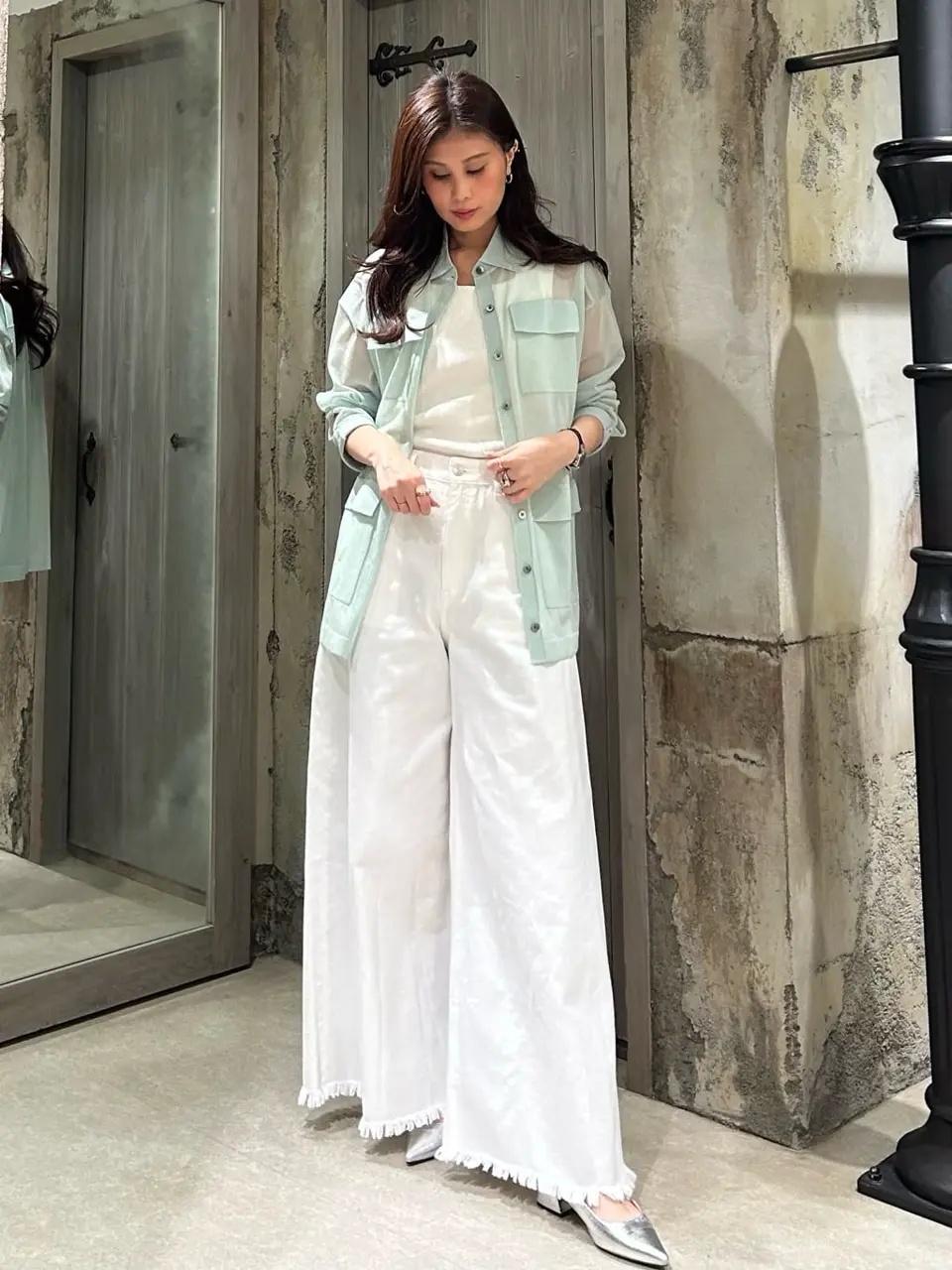 GRACE CONTINENTAL 志田　悠 コーディネート画像