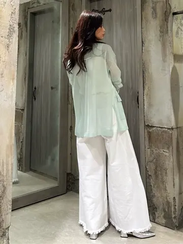 GRACE CONTINENTAL 志田　悠 コーディネート画像