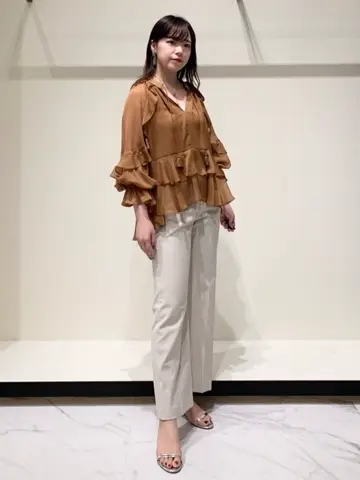 GRACE CONTINENTAL 平野 裕華 コーディネート画像