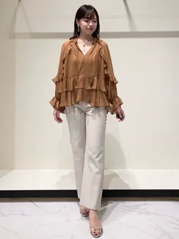 GRACE CONTINENTAL 平野 裕華 コーディネート画像