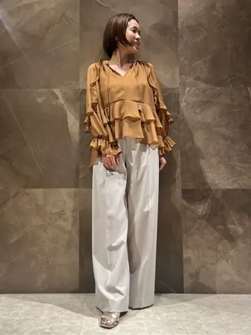 GRACE CONTINENTAL 穐山　香織 コーディネート画像