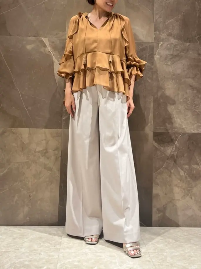 GRACE CONTINENTAL 穐山　香織 コーディネート画像