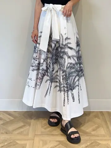 GRACE CONTINENTAL 古川温子 コーディネート画像