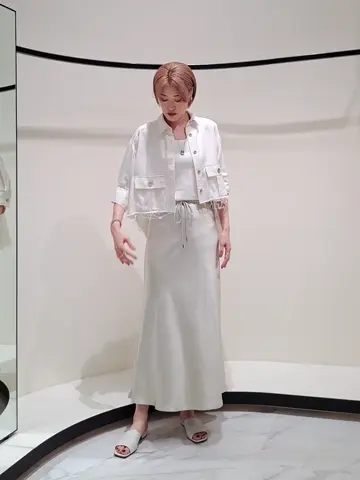 GRACE CONTINENTAL 今野　志保 コーディネート画像