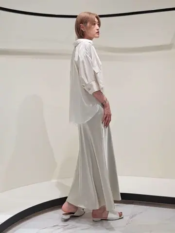 GRACE CONTINENTAL 今野　志保 コーディネート画像