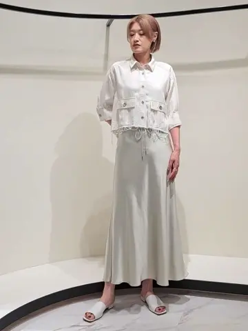 GRACE CONTINENTAL 今野　志保 コーディネート画像