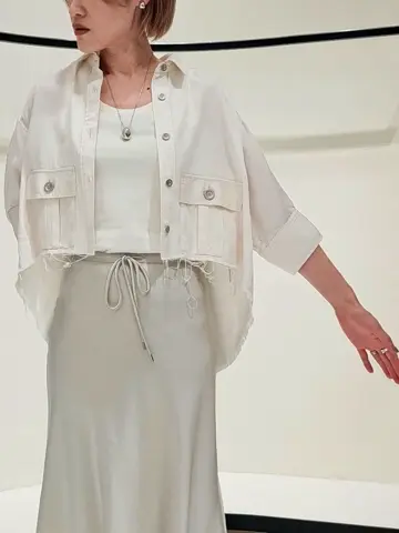 GRACE CONTINENTAL 今野　志保 コーディネート画像