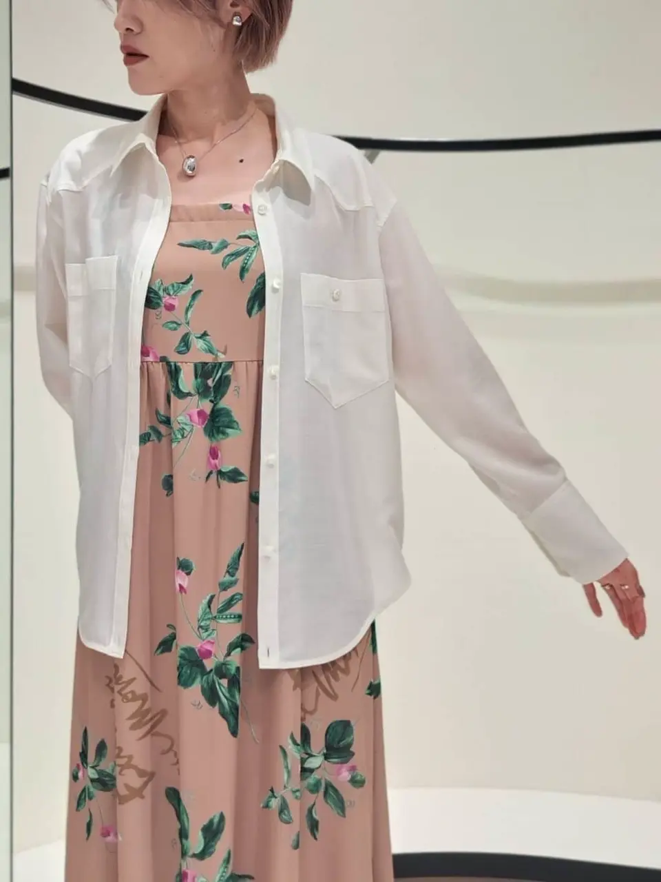 GRACE CONTINENTAL 今野　志保 コーディネート画像