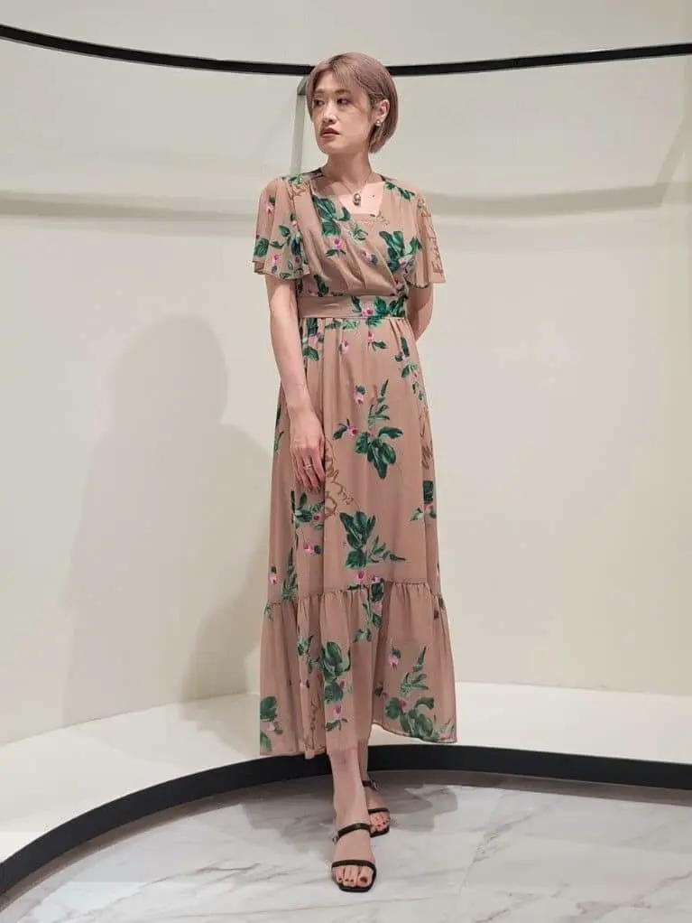 GRACE CONTINENTAL 今野　志保 コーディネート画像