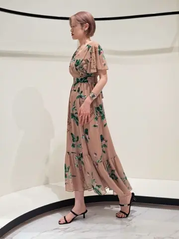 GRACE CONTINENTAL 今野　志保 コーディネート画像