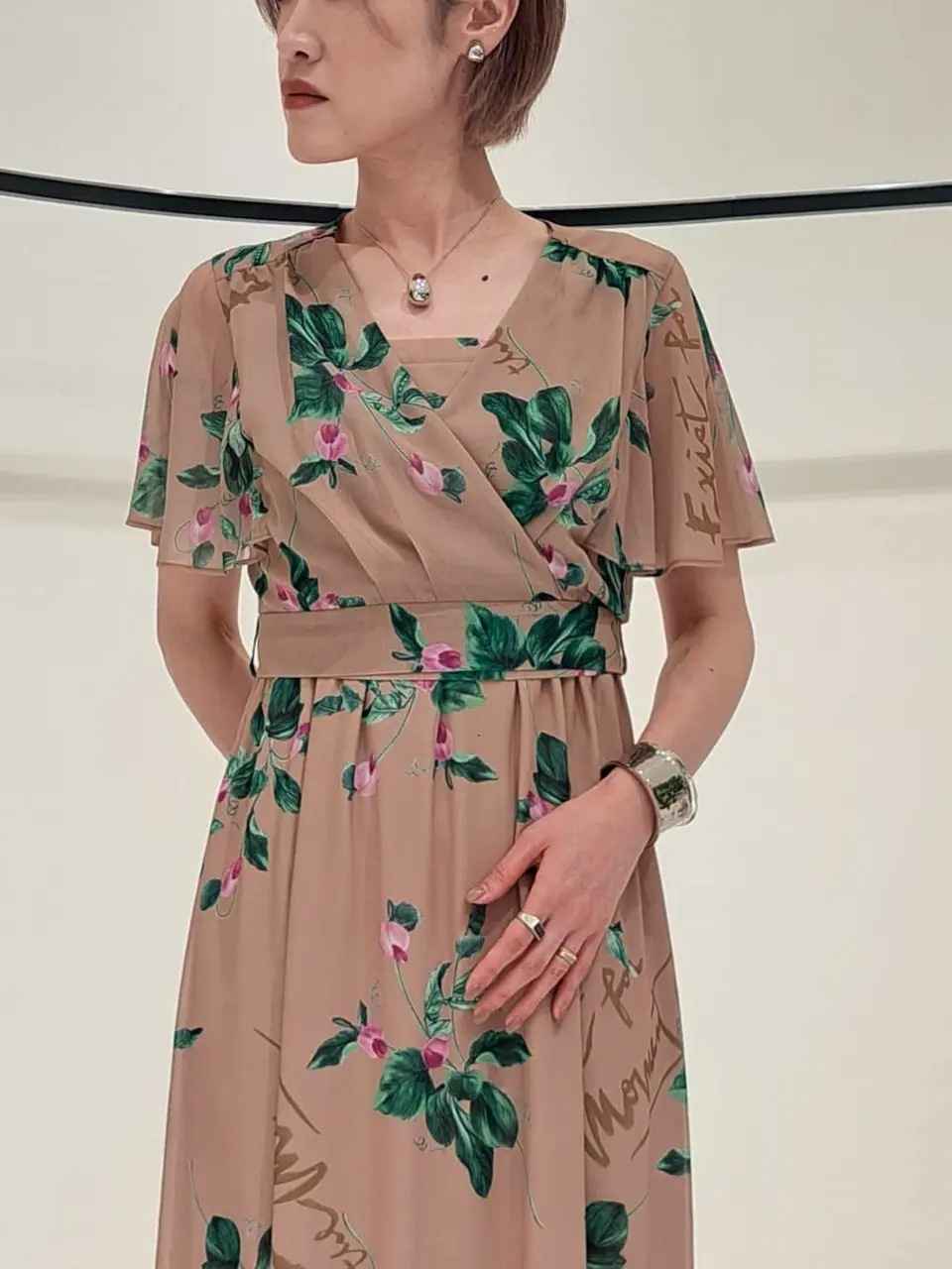 GRACE CONTINENTAL 今野　志保 コーディネート画像