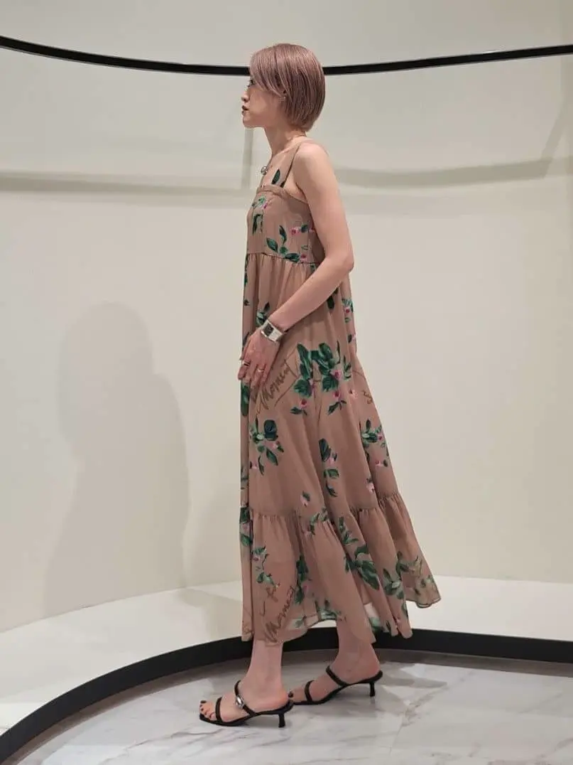 GRACE CONTINENTAL 今野　志保 コーディネート画像