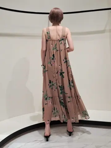 GRACE CONTINENTAL 今野　志保 コーディネート画像