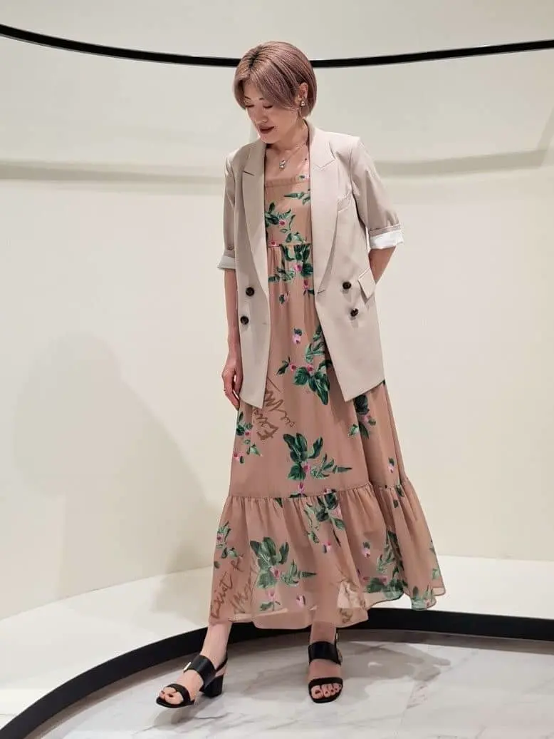 GRACE CONTINENTAL 今野　志保 コーディネート画像