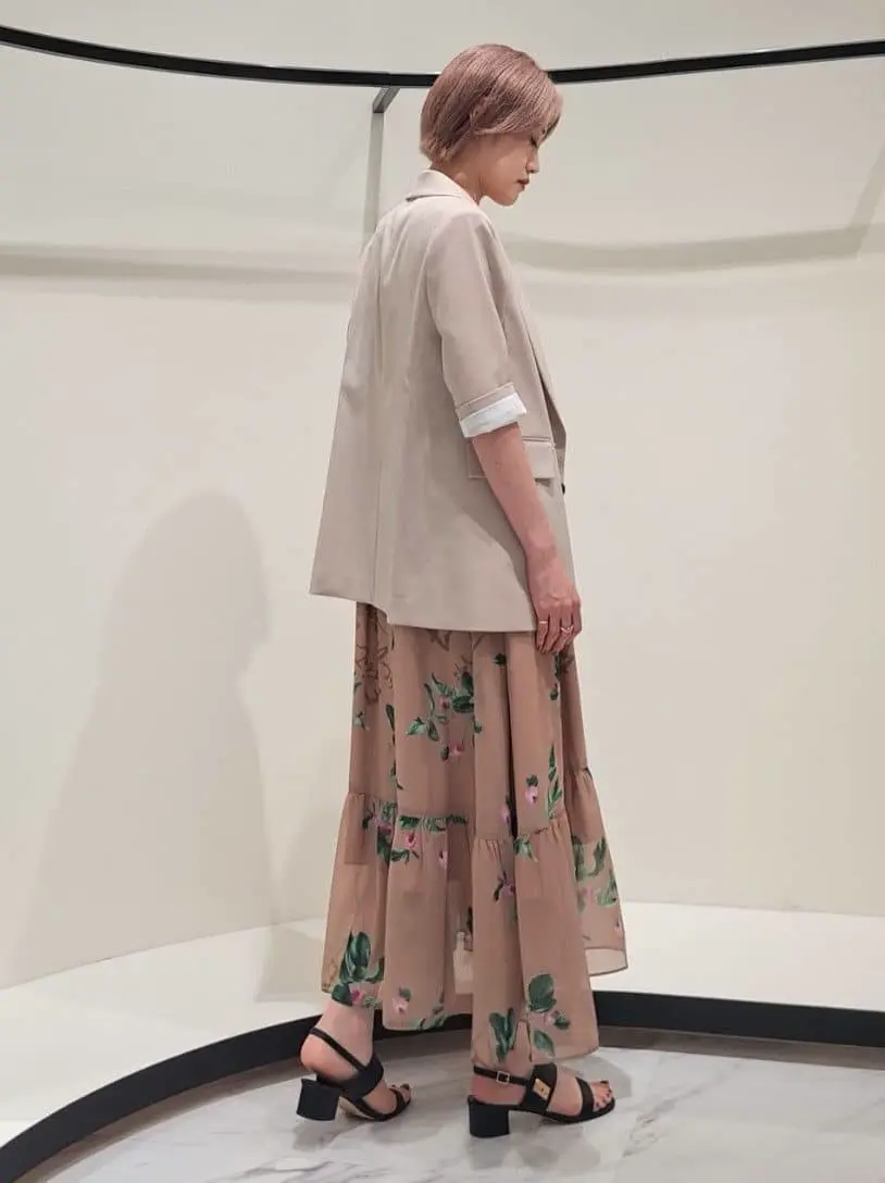 GRACE CONTINENTAL 今野　志保 コーディネート画像