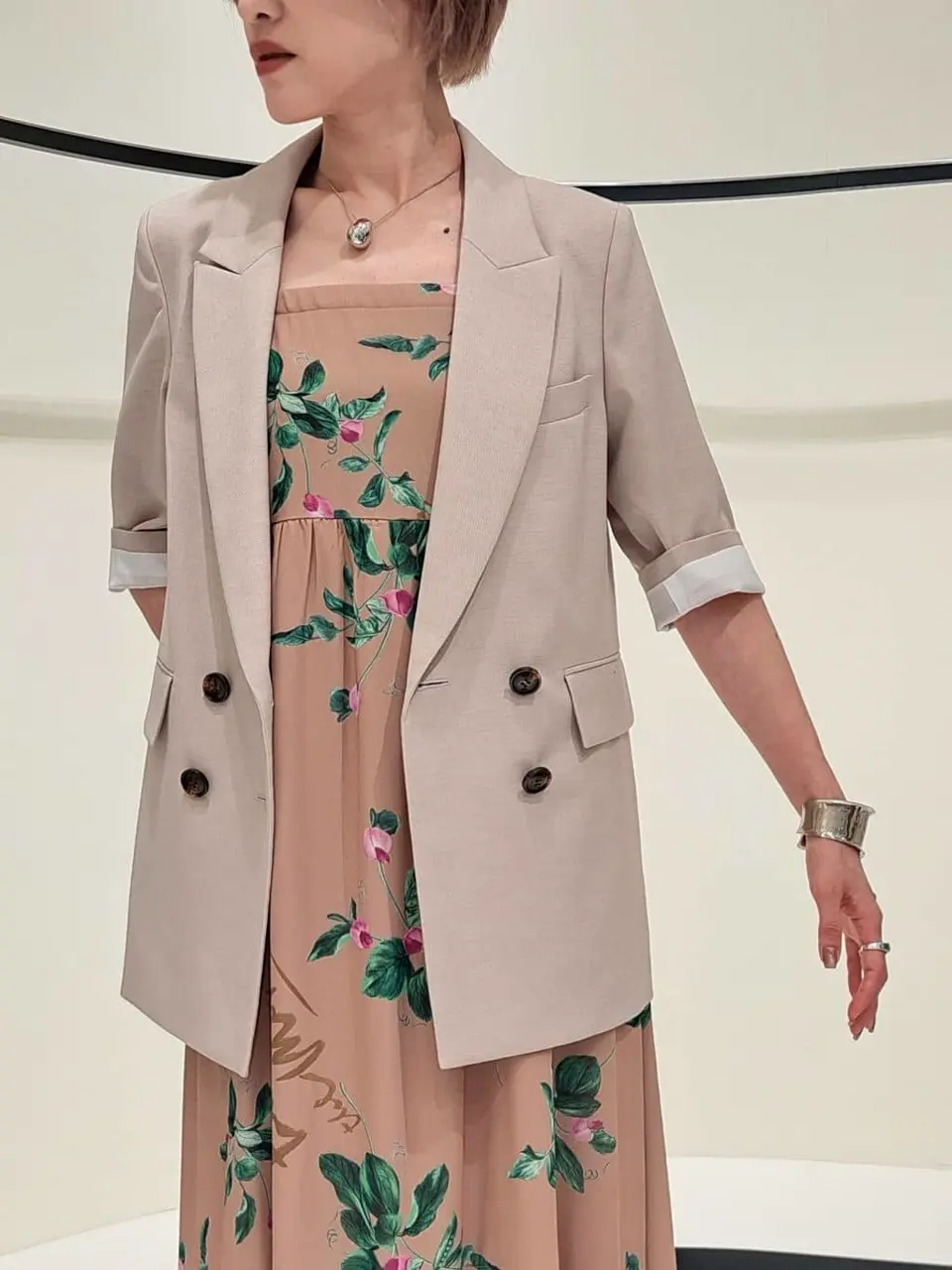 GRACE CONTINENTAL 今野　志保 コーディネート画像