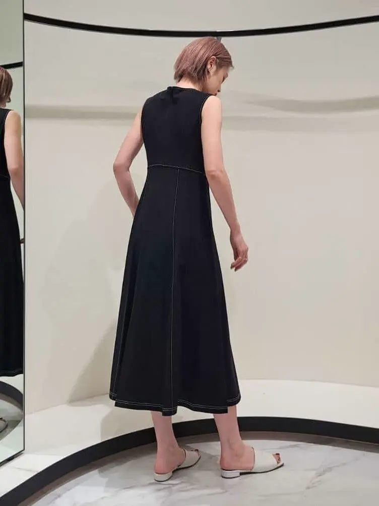 GRACE CONTINENTAL 今野　志保 コーディネート画像