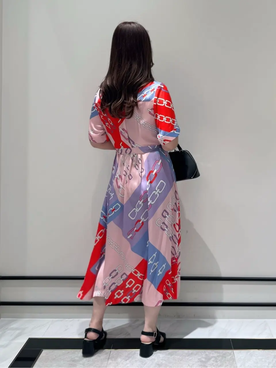 GRACE CONTINENTAL MOMOKO コーディネート画像