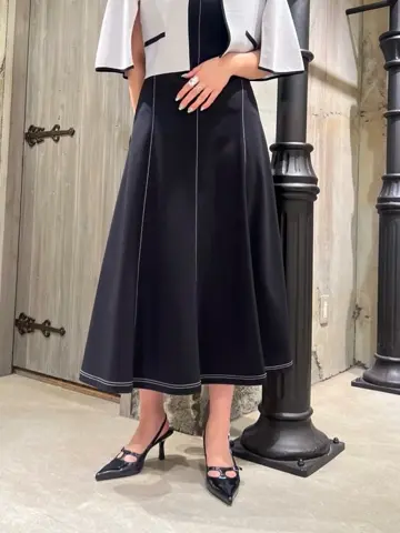 GRACE CONTINENTAL NORIA コーディネート画像