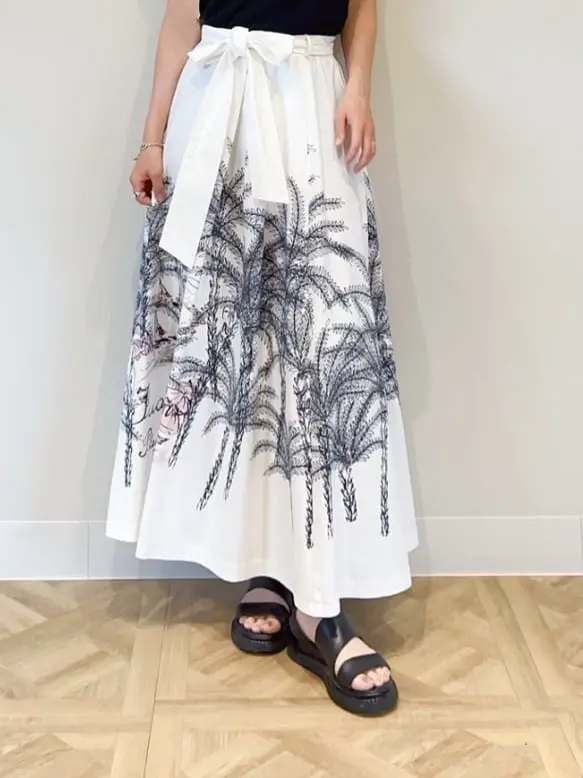 GRACE CONTINENTAL 古川温子 コーディネート画像