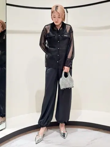 GRACE CONTINENTAL 今野　志保 コーディネート画像