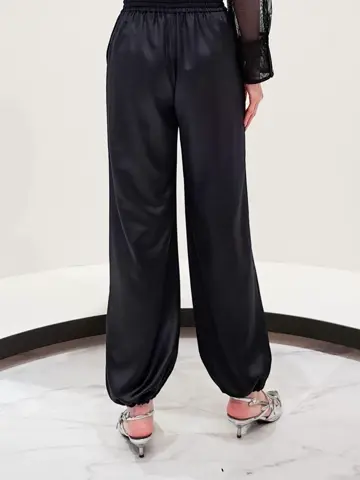 GRACE CONTINENTAL 今野　志保 コーディネート画像