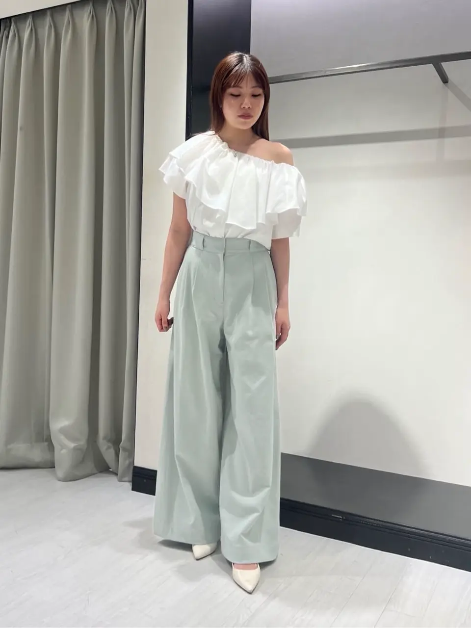 GRACE CONTINENTAL 赤坂 梨来 コーディネート画像