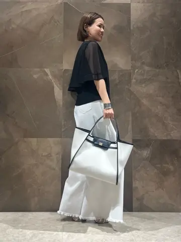 GRACE CONTINENTAL 穐山　香織 コーディネート画像