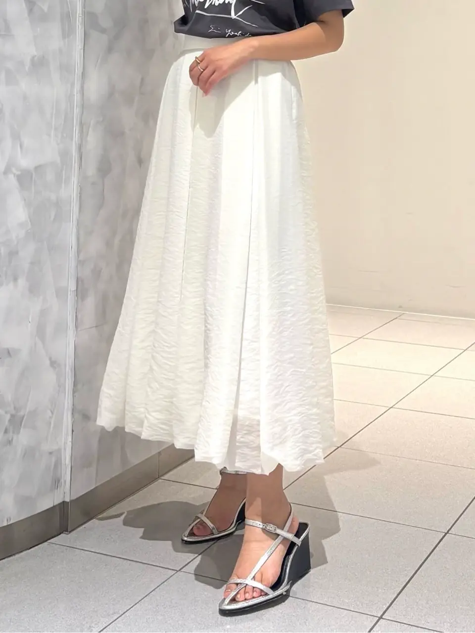 GRACE CONTINENTAL 岩永 春佳 コーディネート画像