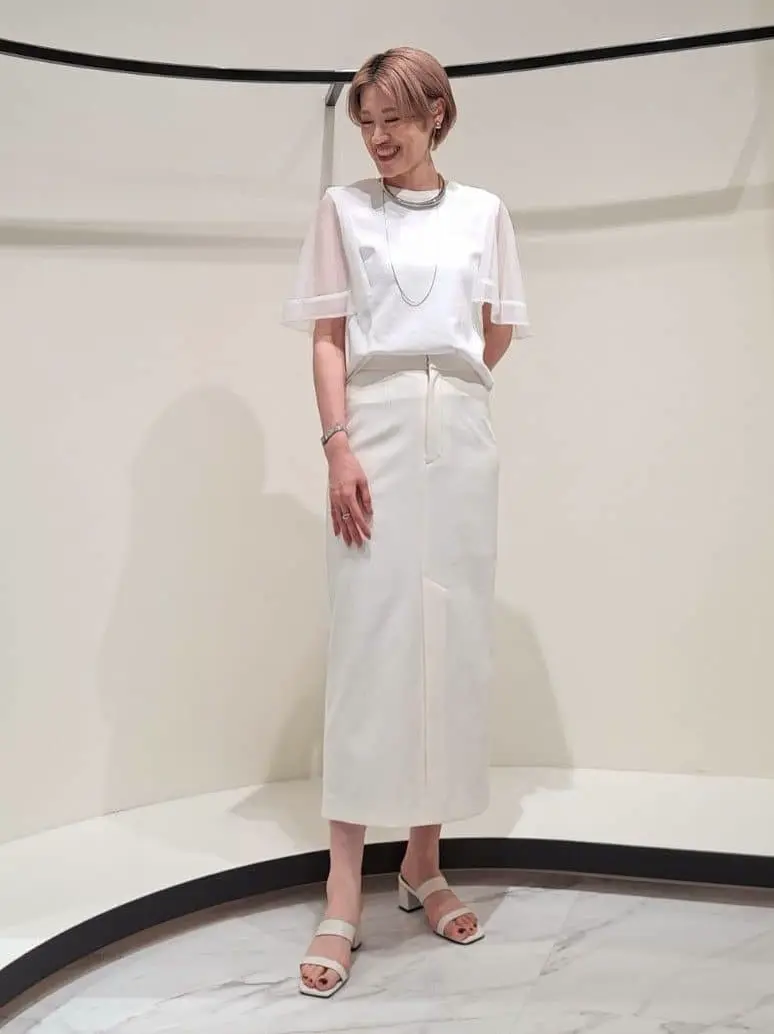 GRACE CONTINENTAL 今野　志保 コーディネート画像