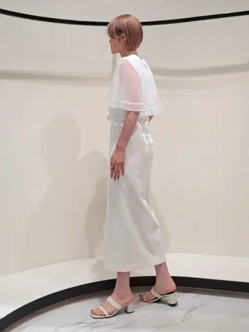 GRACE CONTINENTAL 今野　志保 コーディネート画像