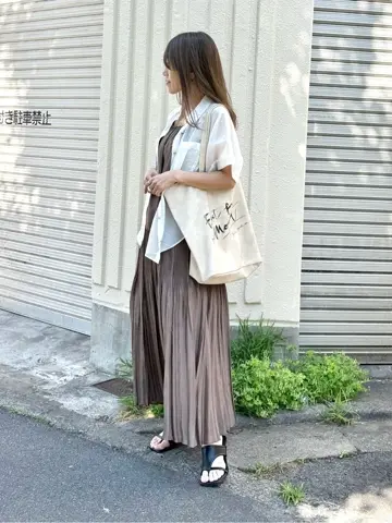 GRACE CONTINENTAL yukimi yonee コーディネート画像