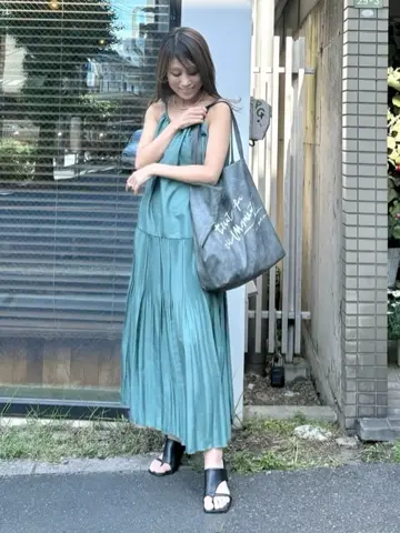 GRACE CONTINENTAL yukimi yonee コーディネート画像