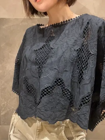 GRACE CONTINENTAL 穐山　香織 コーディネート画像