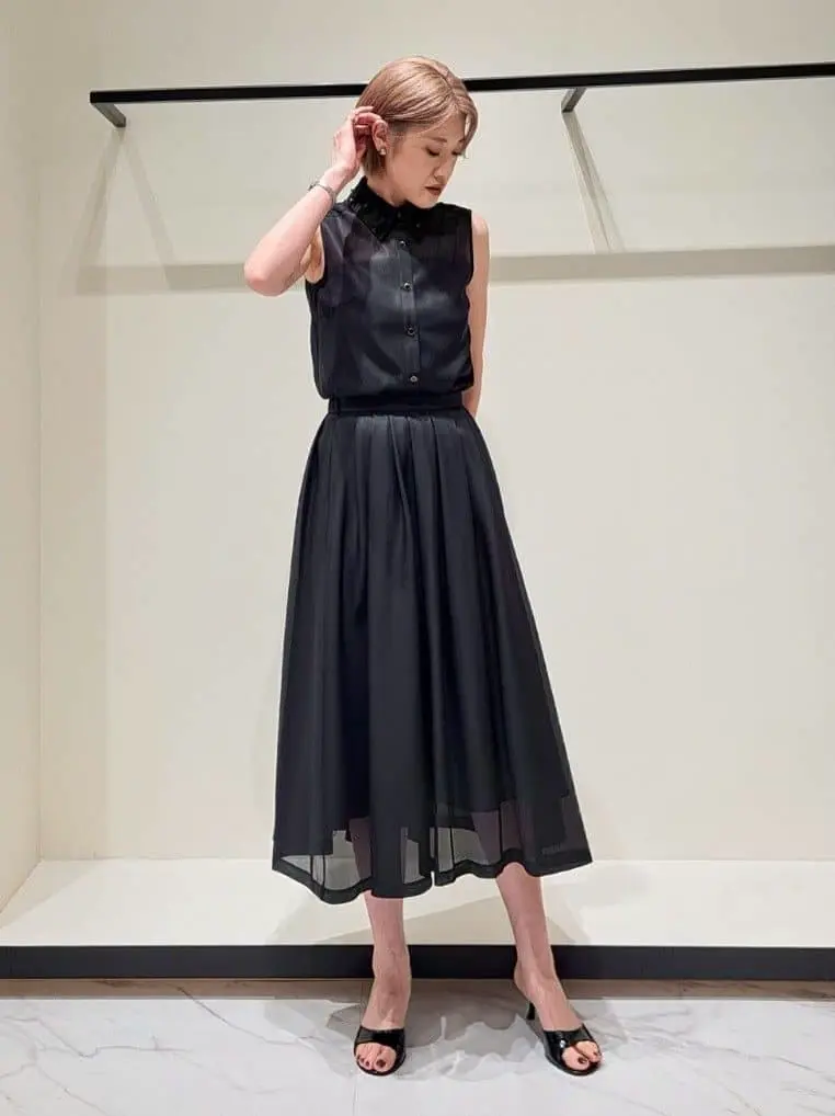 GRACE CONTINENTAL 今野　志保 コーディネート画像