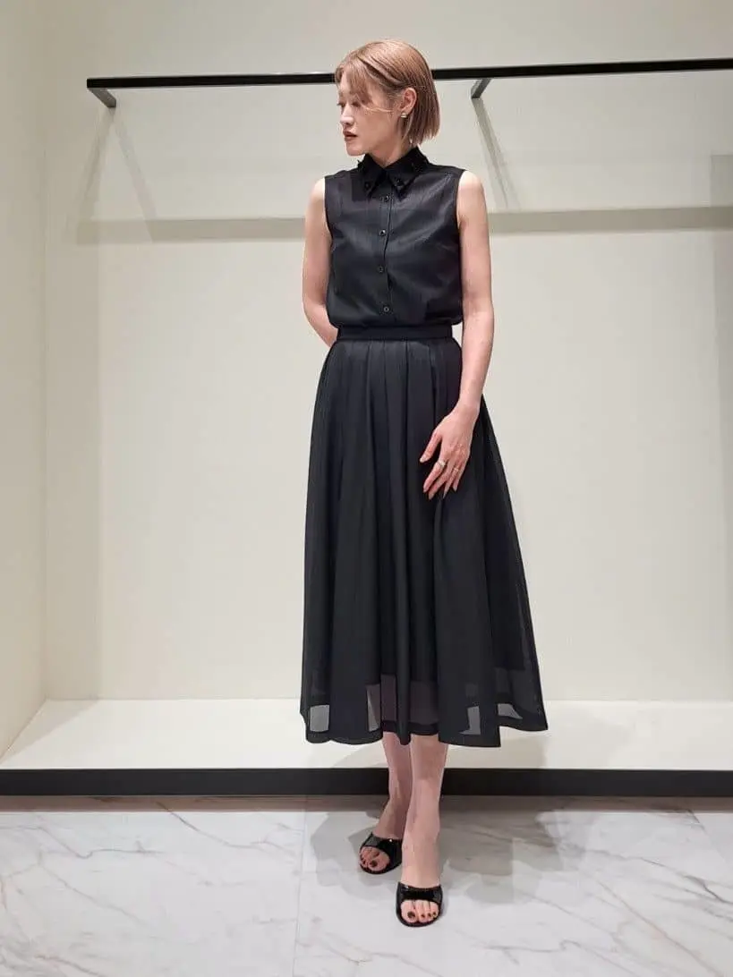 GRACE CONTINENTAL 今野　志保 コーディネート画像