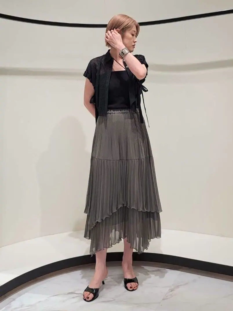 GRACE CONTINENTAL 今野　志保 コーディネート画像