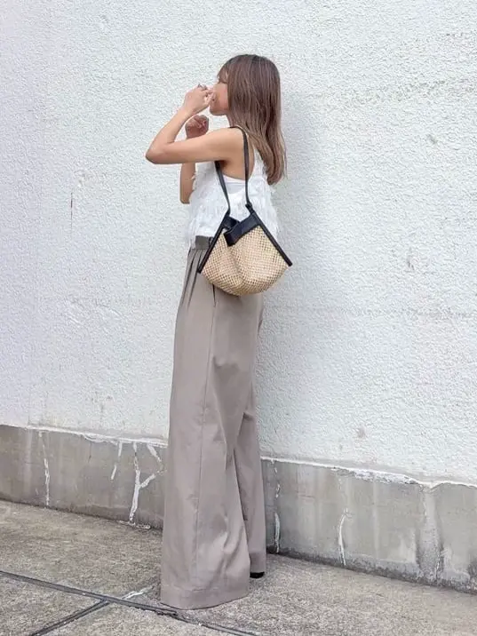 GRACE CONTINENTAL yukimi yonee コーディネート画像