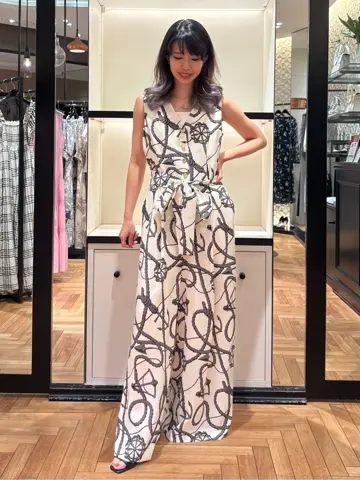 GRACE CONTINENTAL FUKUSHIMA YURIE コーディネート画像