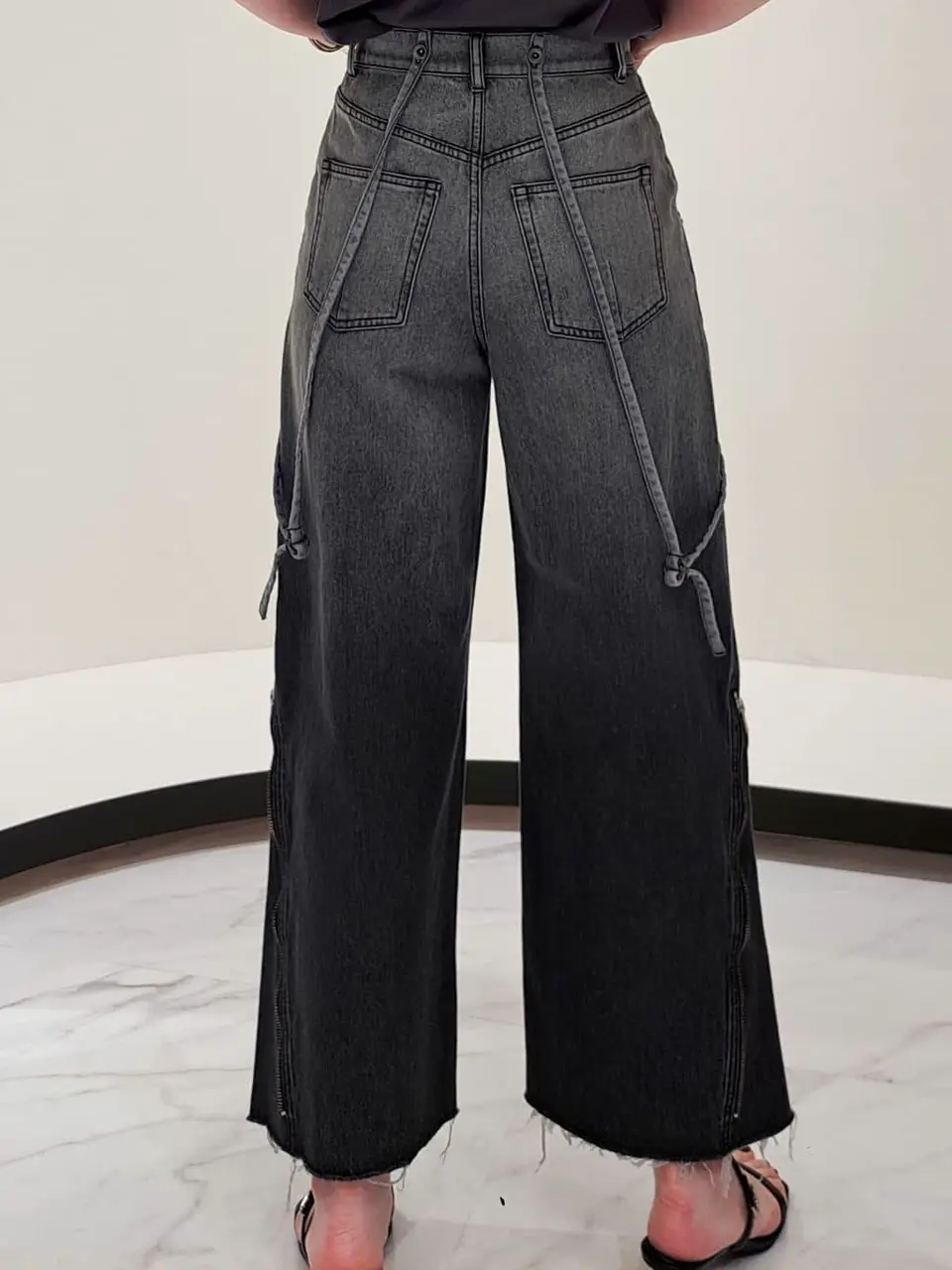 GRACE CONTINENTAL 今野　志保 コーディネート画像