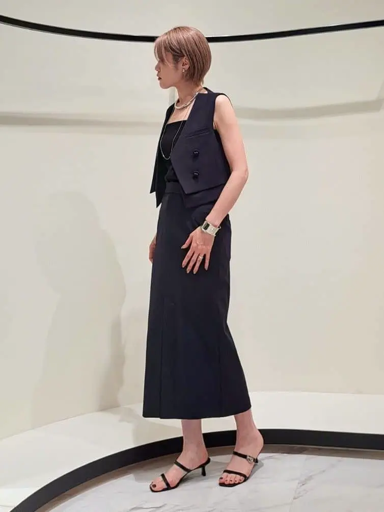 GRACE CONTINENTAL 今野　志保 コーディネート画像